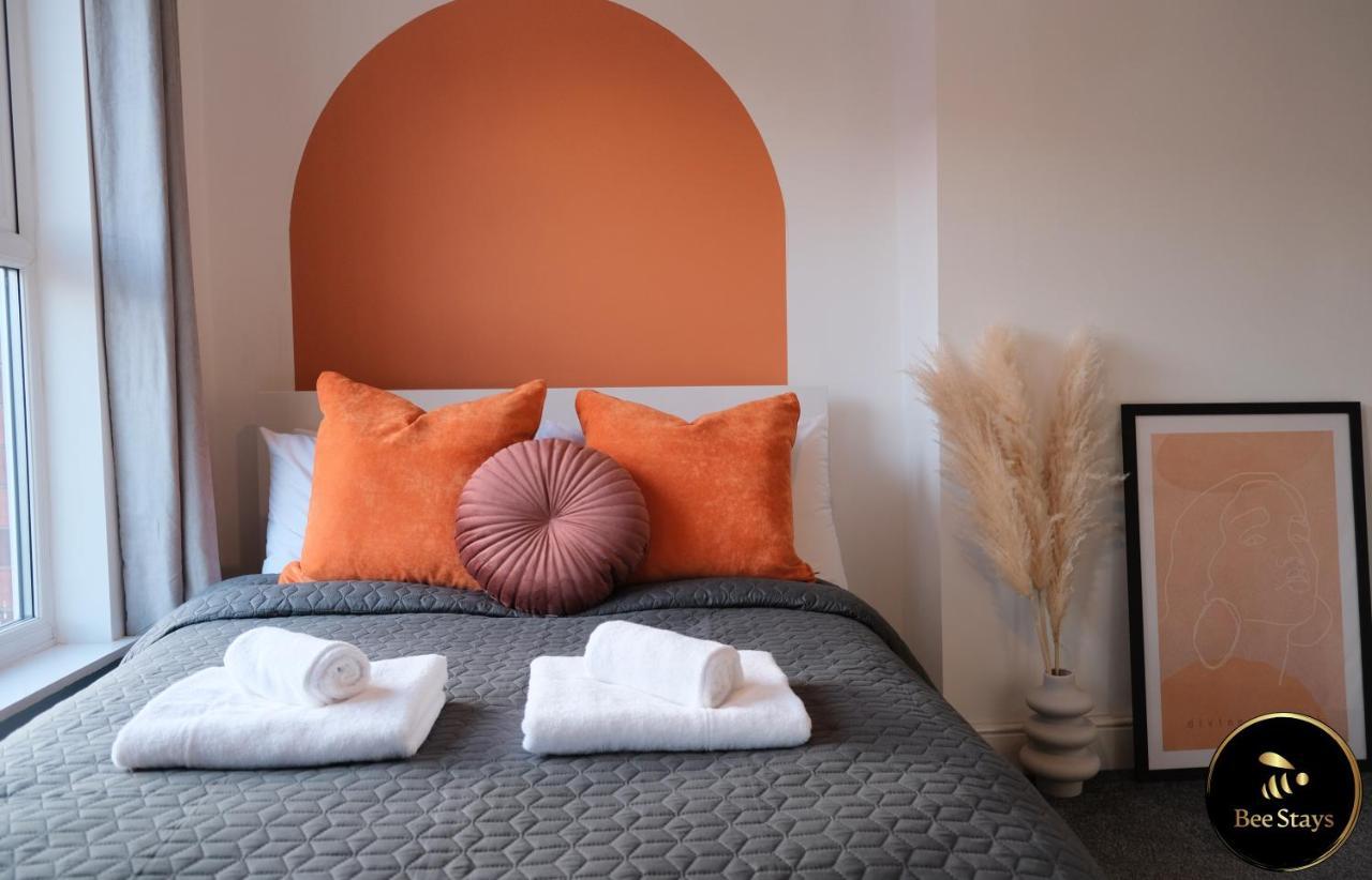 Bee Stays - Pickmere House Уоррингтон Экстерьер фото